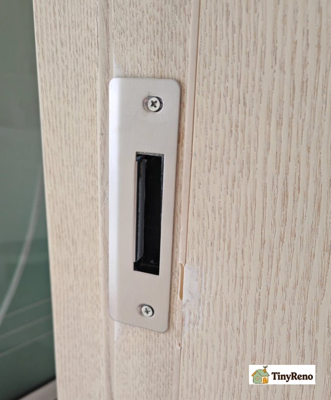 After drying, install the door lock