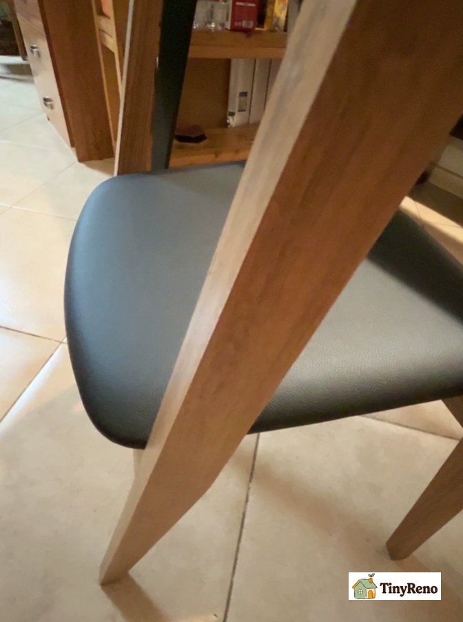 Perfectly fix a wobbly chair with wood glue