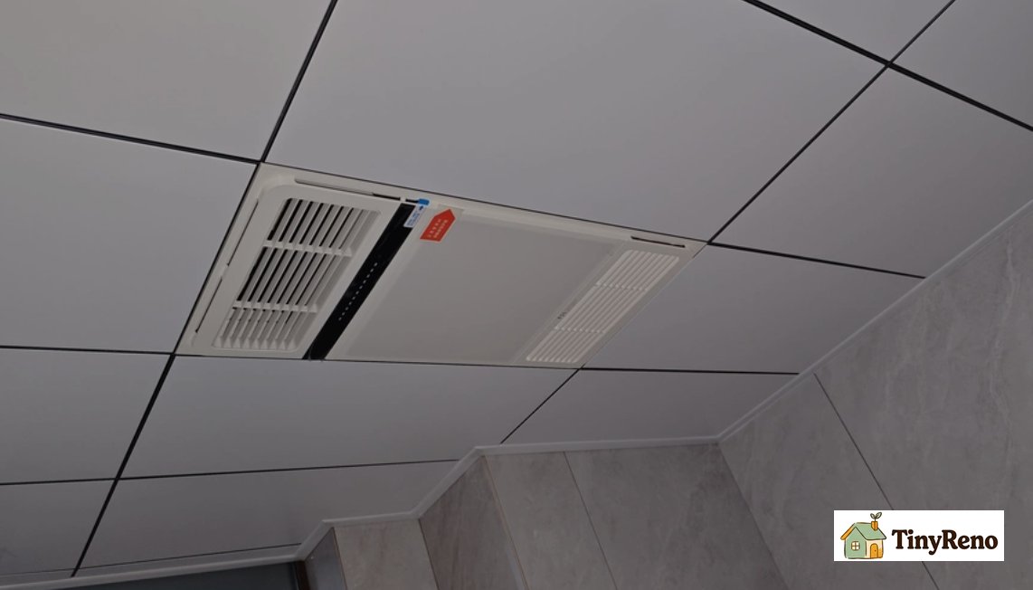 The installed bathroom exhaust fan comes with lighting and heating functions.