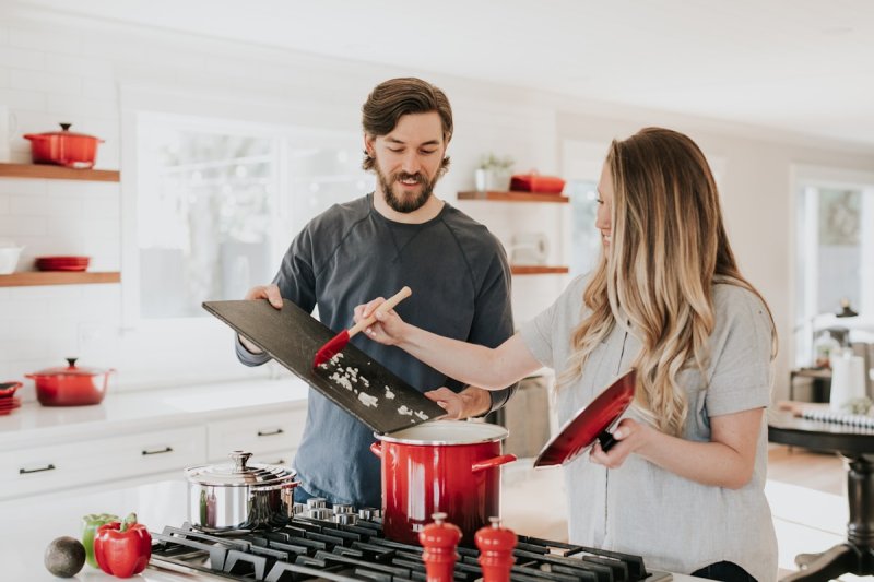 Sublet-Proofing Your Room: 5 Touches That Look Intentional but Reverse in 5 Minutes
